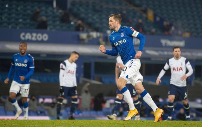 和葡萄牙 和葡萄牙